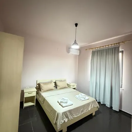 Apartament The Sunset 100m From New Bazaar Free Parking *