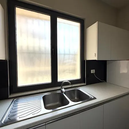 Apartman The Sunset Apartment 100M From New Bazaar Free Parking